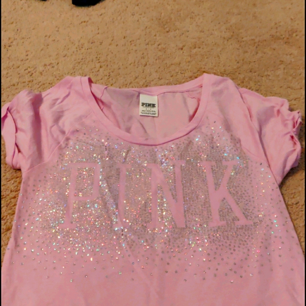 PINK tshirt